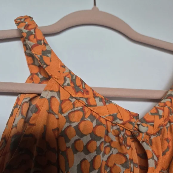 BANANA REPUBLIC Vibrant Orange Animal Print Women's Tank Top. Size M - Picture 4 of 11